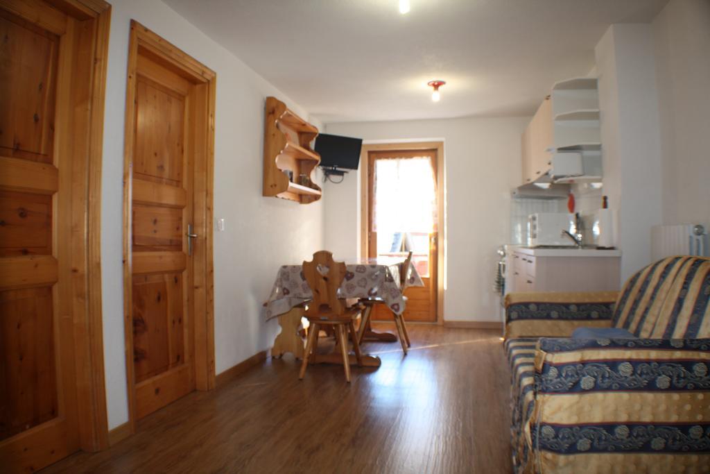 דירות ליביניו Casa Longa חדר תמונה